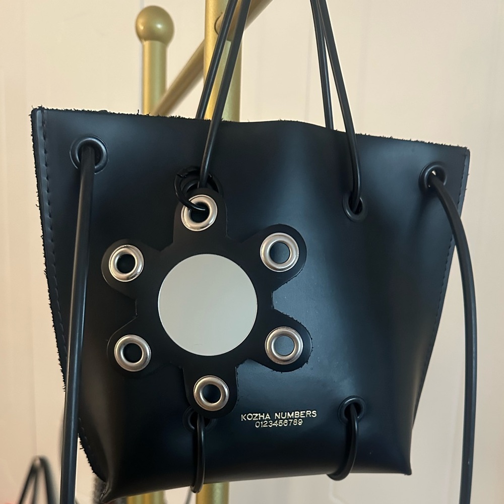 KOZHA NUMBERS - Black Leather Bag